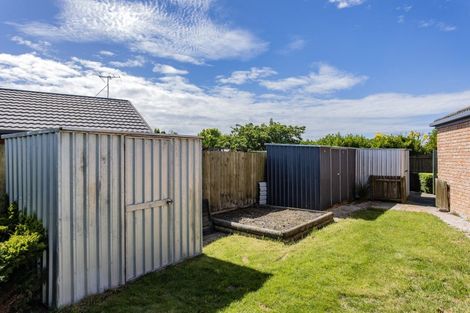 Photo of property in 2 Gerald Beattie Lane, Rangiora, 7400