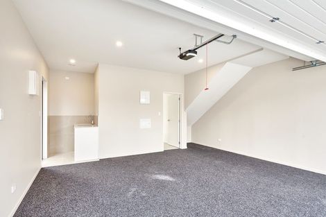 Photo of property in 2 The Boulevard, Sunnyhills, Auckland, 2010
