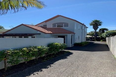 Photo of property in 6 Nile Road, Kelston, Auckland, 0602