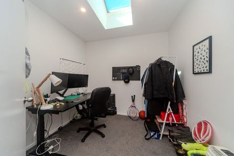 Photo of property in 89 Derwent Street, Island Bay, Wellington, 6023