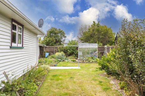 Photo of property in 15 Whitehall Street, Mairehau, Christchurch, 8013