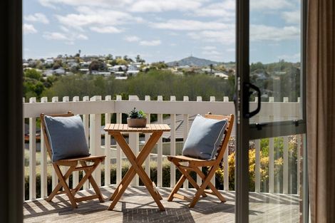 Photo of property in 3 Ashton Way, Welcome Bay, Tauranga, 3112