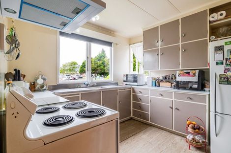 Photo of property in 75a Heretaunga Street, Palmerston North, 4414