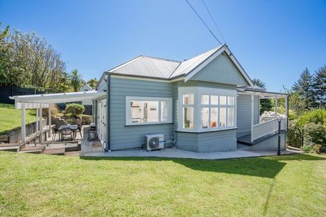 Photo of property in 21 Glenross Street, Glenross, Dunedin, 9011
