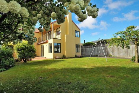 Photo of property in 114 Innes Road, St Albans, Christchurch, 8052