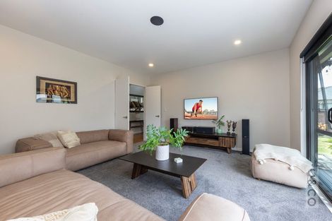 Photo of property in 1 Duchess Way, Riverhead, 0820