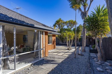 Photo of property in 59 Uxbridge Street, Redwood, Christchurch, 8051