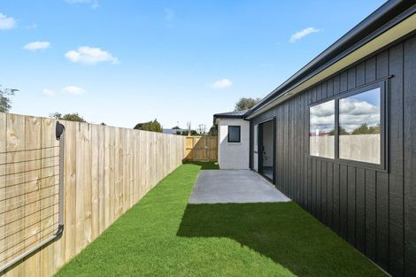 Photo of property in 1u2 Mckinley Place, Nawton, Hamilton, 3200