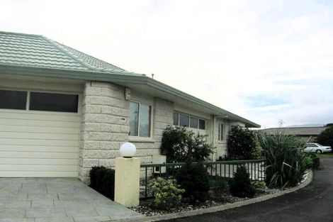 Photo of property in 3b Meredith Way, Paraparaumu Beach, Paraparaumu, 5032
