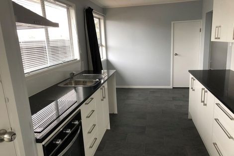 Photo of property in 2/37 John Walker Drive, Manurewa, Auckland, 2102