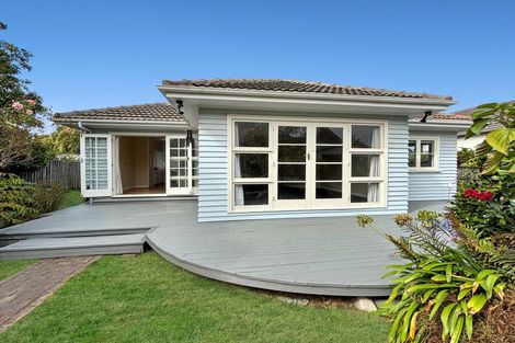 Photo of property in 2/49 Ashgrove Terrace, Somerfield, Christchurch, 8024