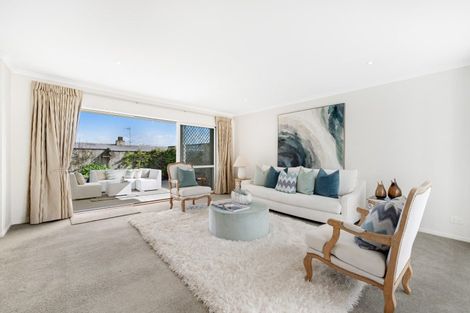 Photo of property in 28 Drake Street, Howick, Auckland, 2014