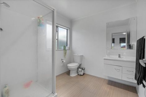 Photo of property in 30 Patatee Terrace, Baverstock, Hamilton, 3200