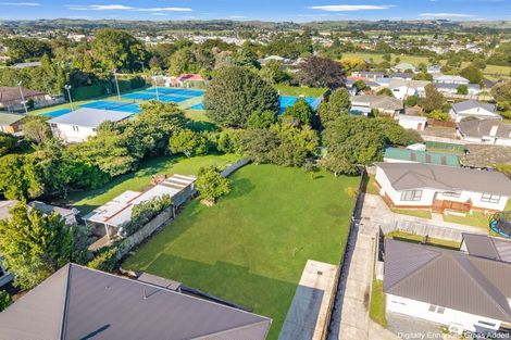 Photo of property in 12b Racecourse Road, Waiuku, 2123