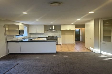 Photo of property in 34 Regency Crescent, Redwood, Christchurch, 8051