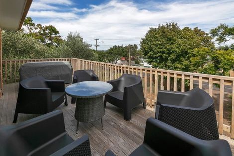 Photo of property in 40 Mountain Road, Mangere Bridge, Auckland, 2022