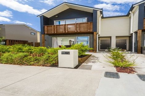 Photo of property in 41 Liquidambar Drive, Hobsonville, Auckland, 0616