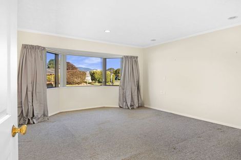 Photo of property in 21 Cedar Drive, Paraparaumu Beach, Paraparaumu, 5032