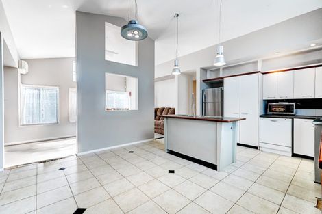 Photo of property in 37 Nearco Street, Randwick Park, Auckland, 2105