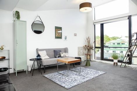 Photo of property in Nouvo Apartments, 21 Rugby Street, Mount Cook, Wellington, 6021