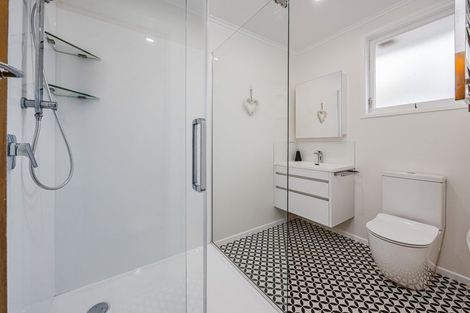 Photo of property in 22 Wayne Drive, Mangere, Auckland, 2022