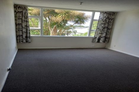 Photo of property in 19 Barber Grove, Moera, Lower Hutt, 5010