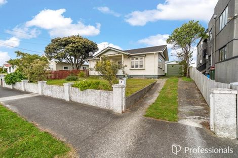 Photo of property in 4 Emerson Street, Petone, Lower Hutt, 5012