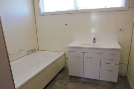Photo of property in 31 Guinness Crescent, Ilam, Christchurch, 8041
