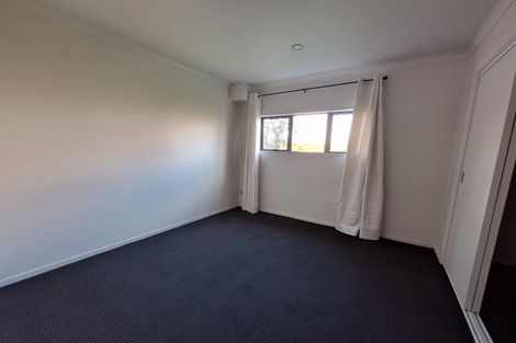 Photo of property in 28 Wallson Crescent, Wiri, Auckland, 2104