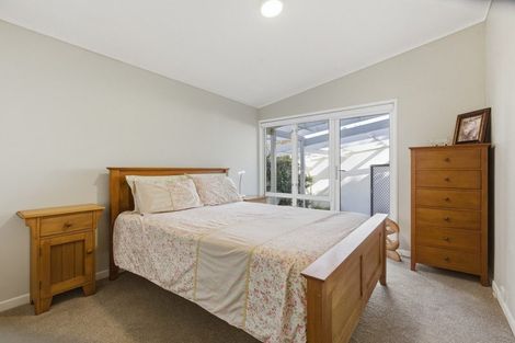 Photo of property in 24 Turi Street, Welbourn, New Plymouth, 4312
