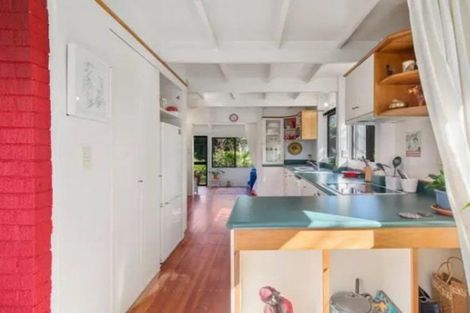 Photo of property in 3 Ridge Road, Lake Okareka, Rotorua, 3076