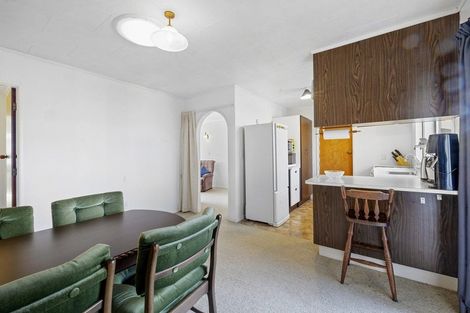 Photo of property in 13 Aratapu Street, Waitara, 4320