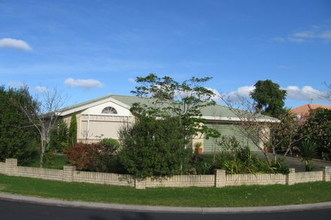 Photo of property in 9 Judd Place, Orewa, 0931