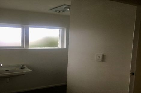 Photo of property in 196 Lincoln Road, Addington, Christchurch, 8024