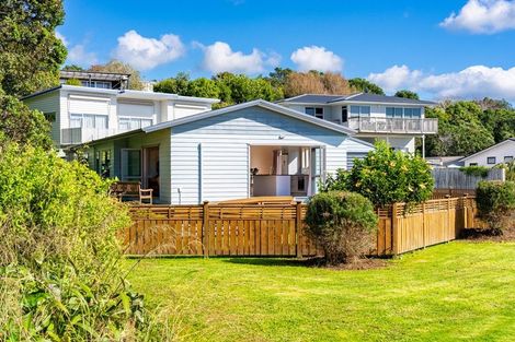 Photo of property in 844 Cove Road, Waipu, 0582