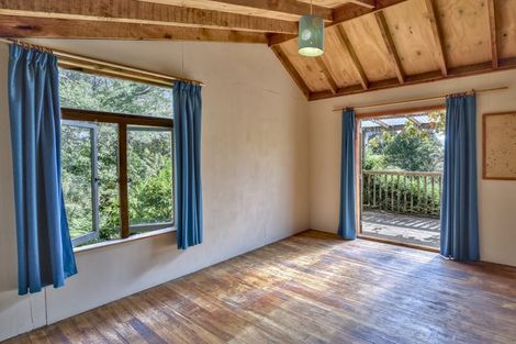 Photo of property in 42 Gibbs Road, Collingwood, 7073