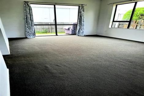 Photo of property in 100d Mako Mako Road, Levin, 5510