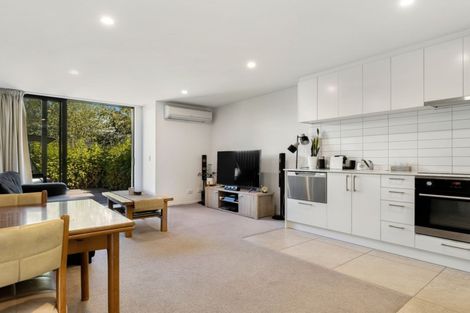 Photo of property in 8/90 Edgeware Road, St Albans, Christchurch, 8014