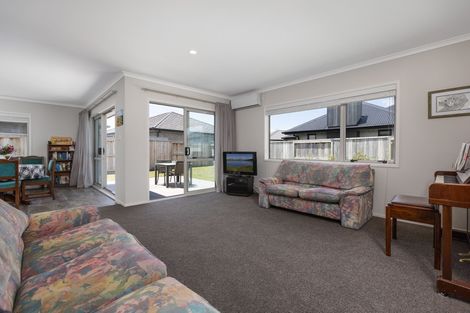 Photo of property in 41 Kahuparere Crescent, Pyes Pa, Tauranga, 3112