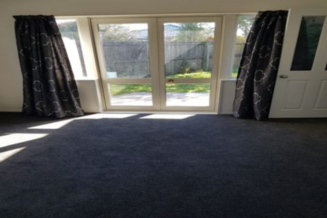 Photo of property in 18 Sea Eagles Place, North New Brighton, Christchurch, 8083