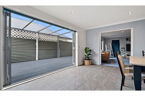 Photo of property in 31 Grafton Street, Waltham, Christchurch, 8011