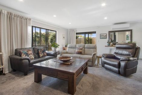 Photo of property in 19b Carisbrooke Street, Katikati, 3129