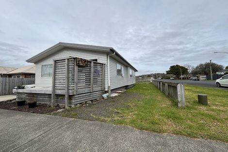 Photo of property in 60b Wellington Street, Pukekohe, 2120