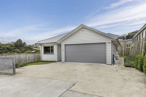 Photo of property in 18 Moonsail Drive, Whitby, Porirua, 5024