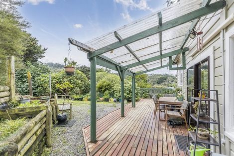 Photo of property in 35 Airlie Road, Plimmerton, Porirua, 5026