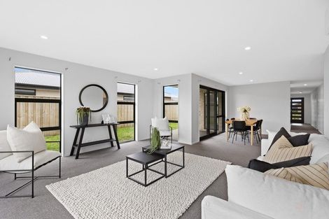 Photo of property in 184 Faringdon Boulevard, Rolleston, 7615