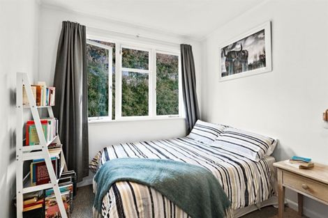 Photo of property in 1/15 Stratford Avenue, Milford, Auckland, 0620