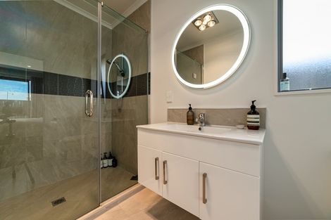 Photo of property in 31 Ruru Street, Cambridge, 3434