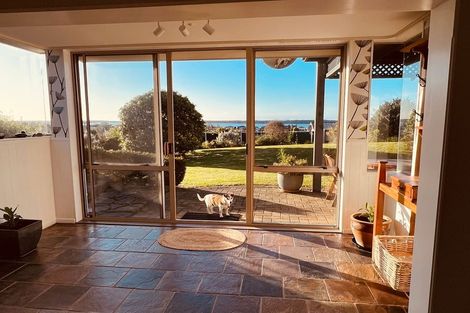 Photo of property in 18 Hinewa Road, Otumoetai, Tauranga, 3110