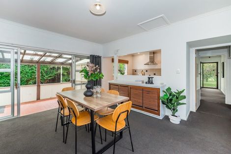 Photo of property in 16 Dale Road, Raumati South, Paraparaumu, 5032